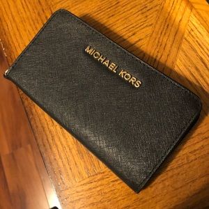 Michael Kors clutch